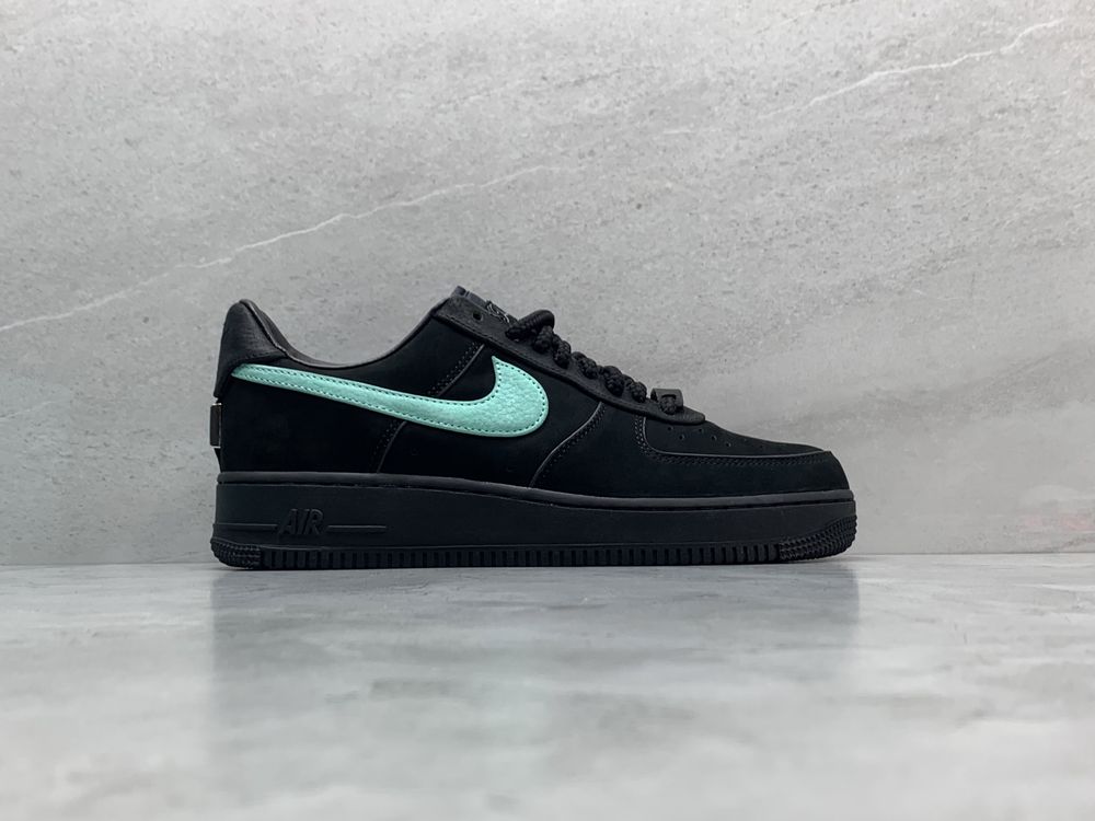 Nike Air Force 1 x Tiffany (Nocta, Jordan, Rick Owens)