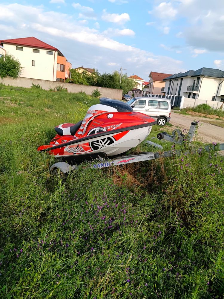 Skyjet Yamaha waverunner