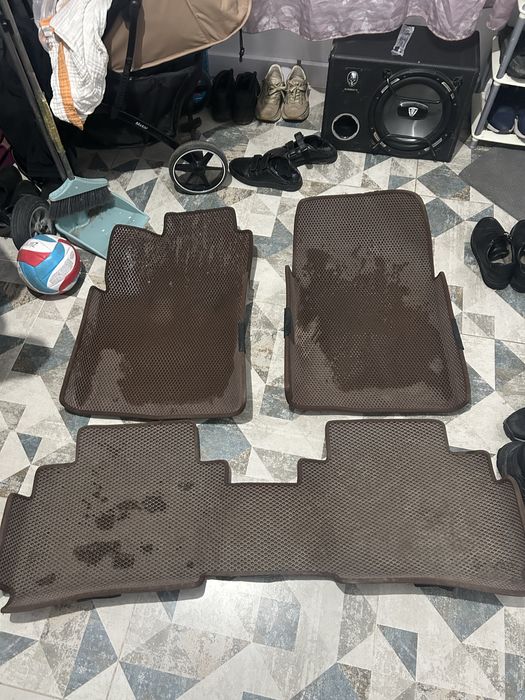 Продам Ева полики на Киа рио/Акцент