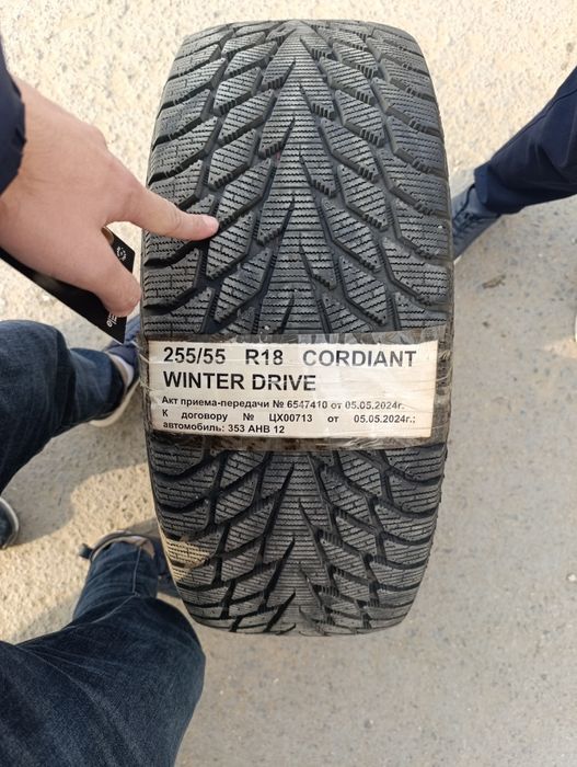 Шина зимняя восемнадцатый размер