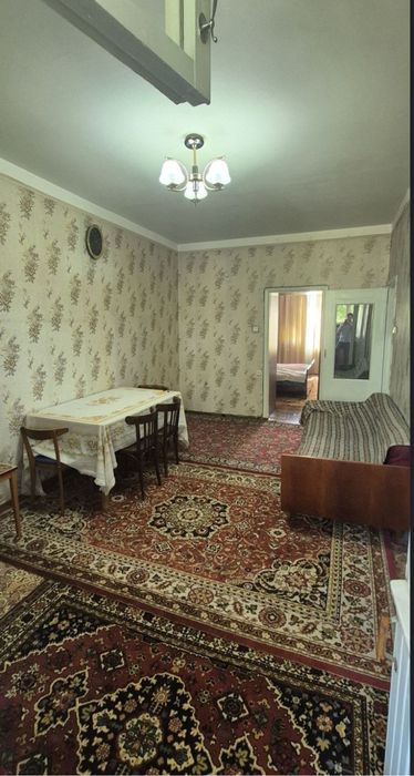 Аренда 2- хонали берилади , массив Феруза