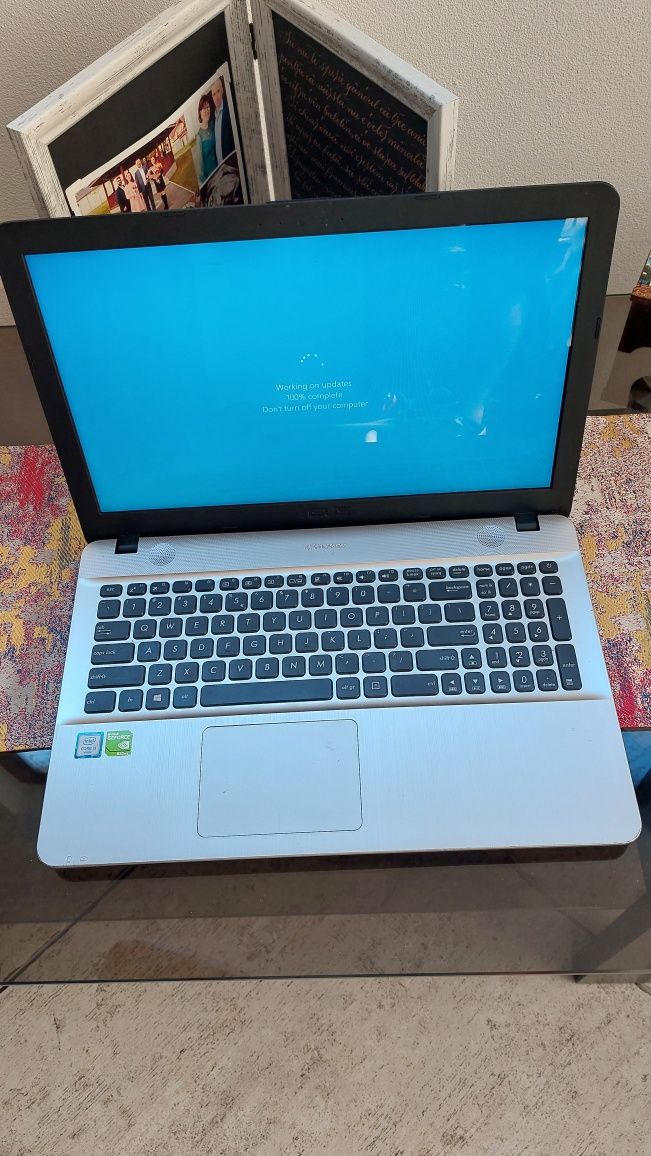 Laptop Asus A541U, i3,