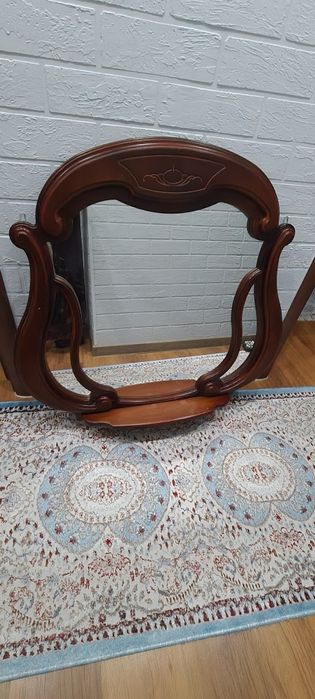 Айна Зеркала хорошем состоянии