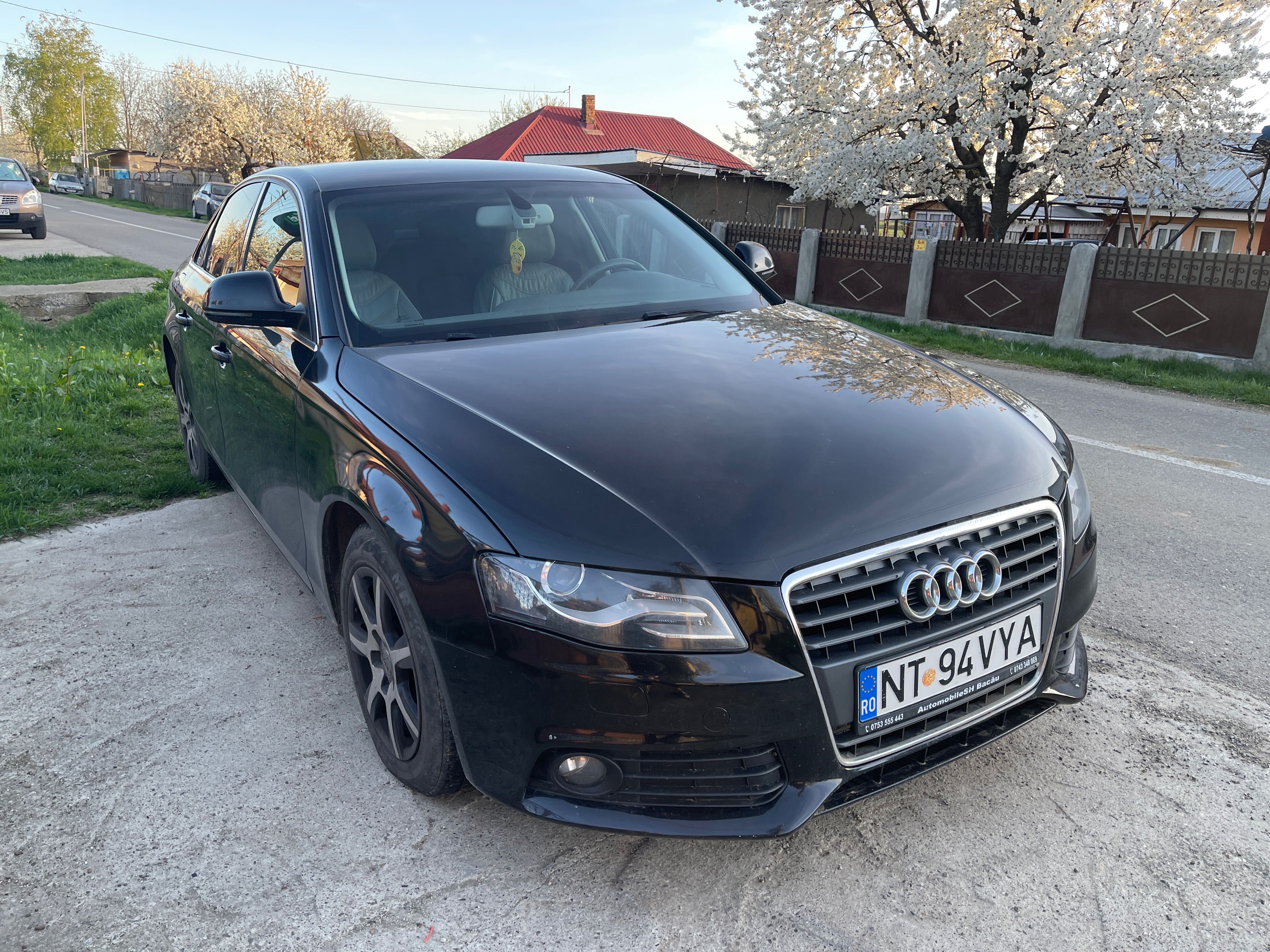 Vând Audi a4 1.8 benzină b8