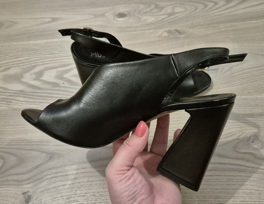 Sandale Musette marimea 39 piele naturala