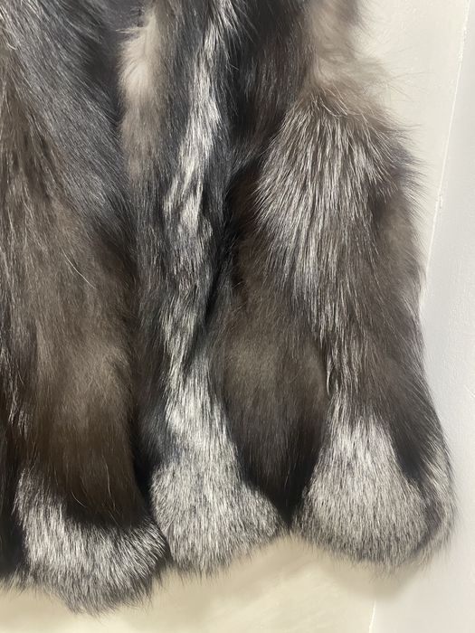 Елек от естествен косъм сребърна лисица