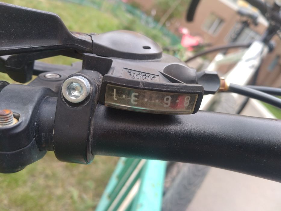 Прадаю веловелосипед.