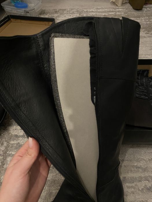 Vand cizme Ecco noi in cutie