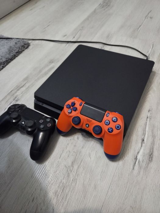 Playstation 4 Slim [500GB]+2 джойстика