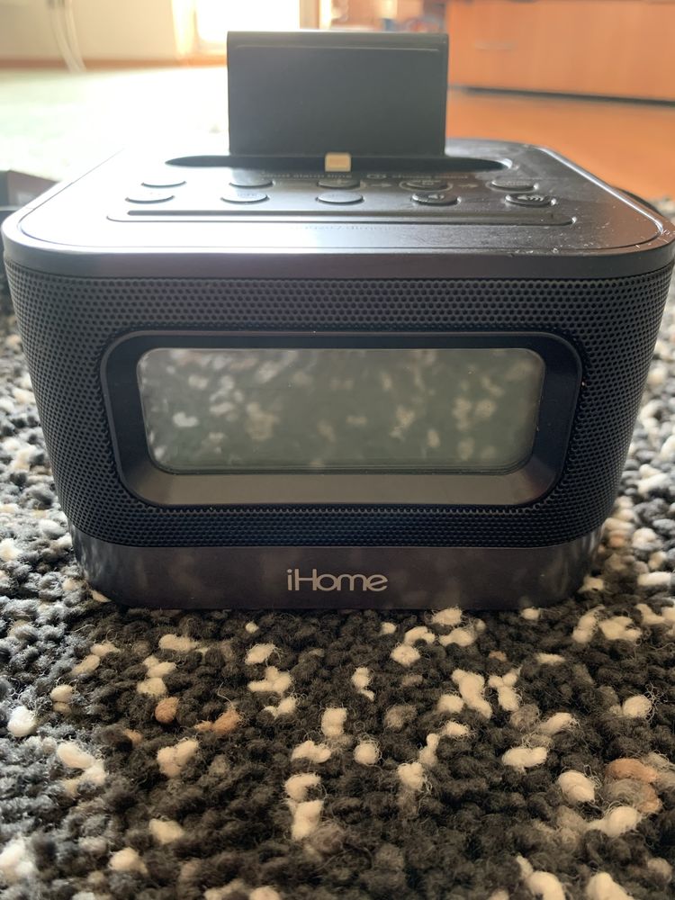 iHome док станция