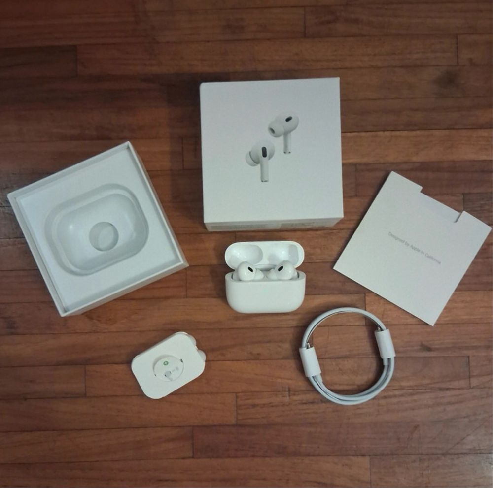 Apple AirPods 2 Pro