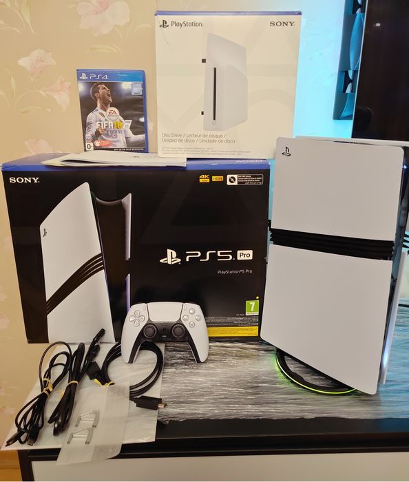 Playstation 5 PRO 2tb с дисководом, вертикальная подставка rgb, игры
