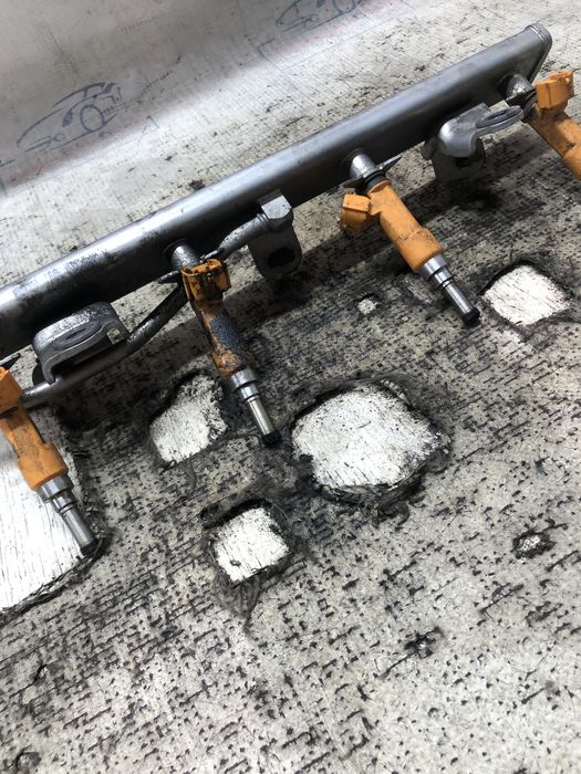 rampa plus injectoare  suzuki vitara 1.6 benzina 2017