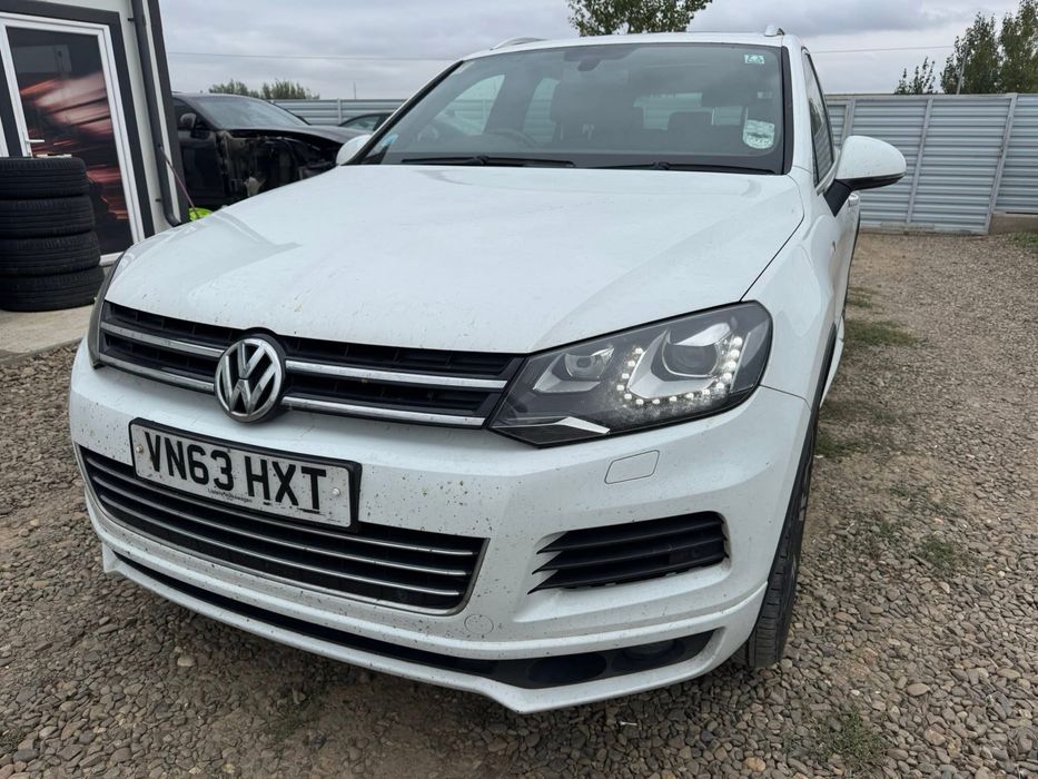 Dezmembrez Volkswagen Touareg 7P 2014 R-Line