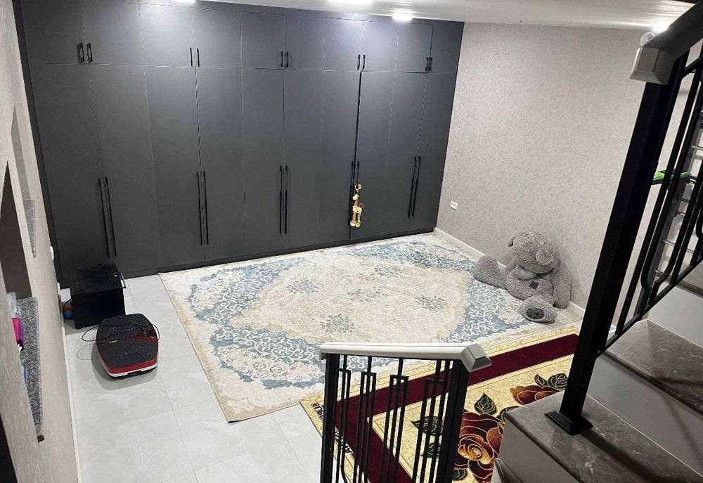 Уч кахрамондан участка сотамиза