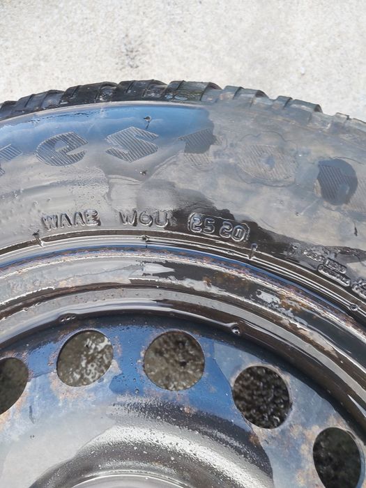 Зимни  гуми с джанти 15 цола5×112 ,195/65/15 Vw
