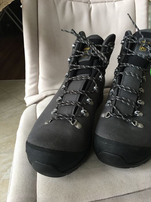 Мужские ботинки