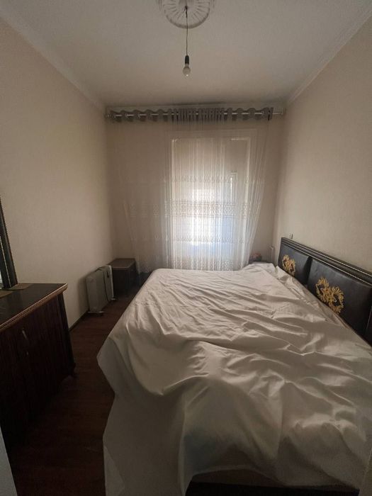 Срочно продаётся 2х комнатная квартира на навои узбегим