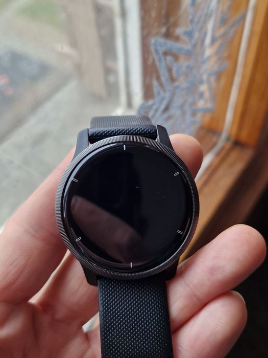 Часовник Garmin venu 2