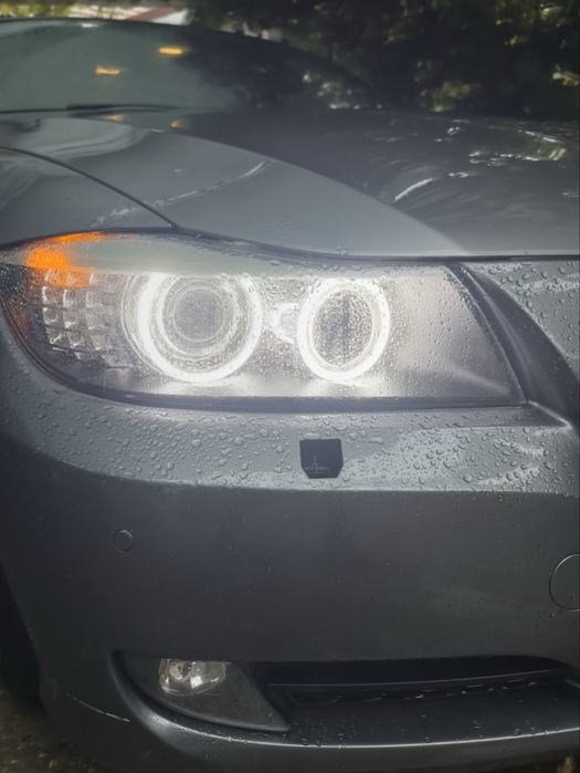 sticle faruri bmw e90 fl xenon