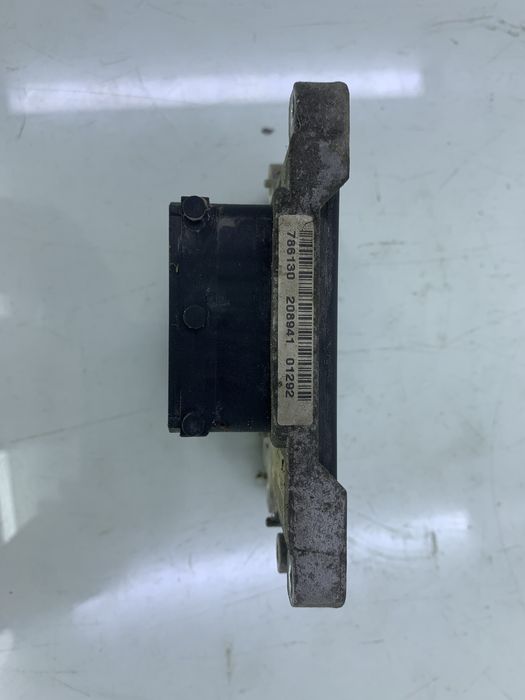 Dezmembrez Calculator motor ECU de pe Opel CORSA D 2006-2014