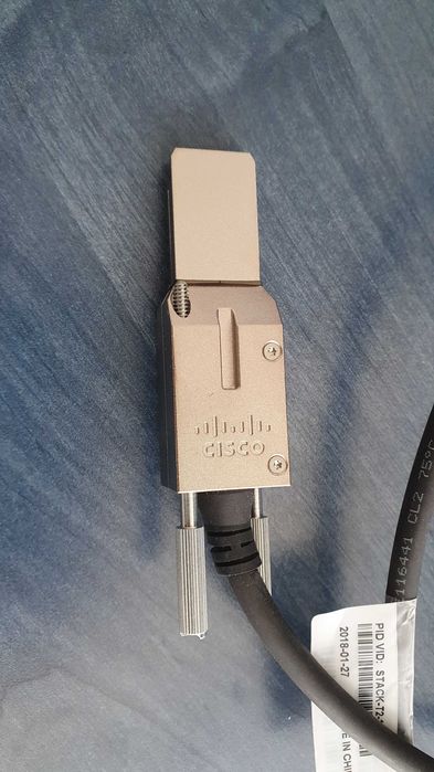 Cablu DAC QSFP+ SFP 2M 30AWG amphenol