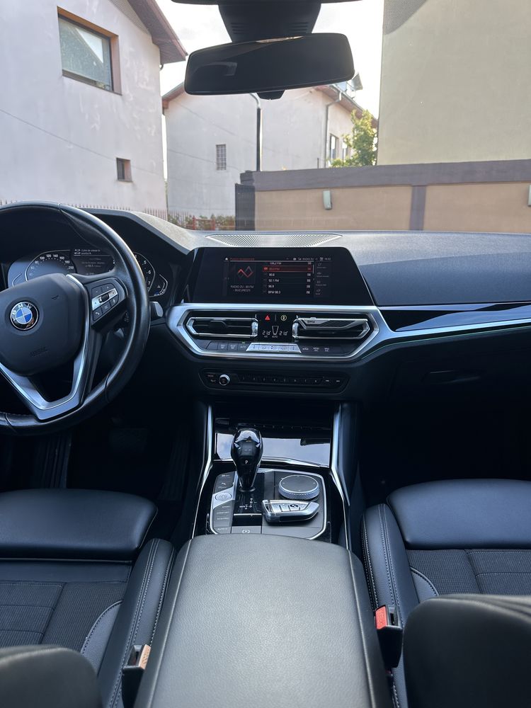 Bmw 318i 2021 G20 culoare perlata (alb),