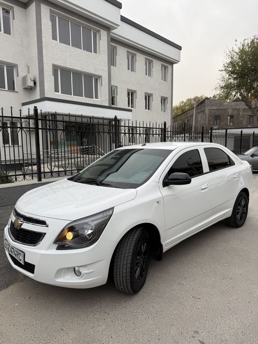 Chevrolet Cobalt Mid Nayt 2025  Full