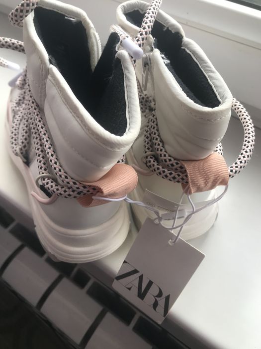 Zara boots qizlar uchun