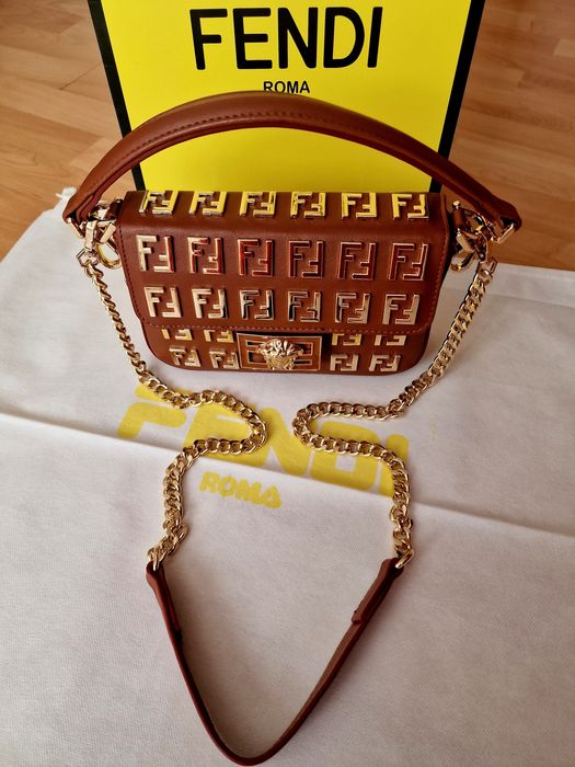 Geanta damă maro cognak, accesorii metalice, saculet, factura, card