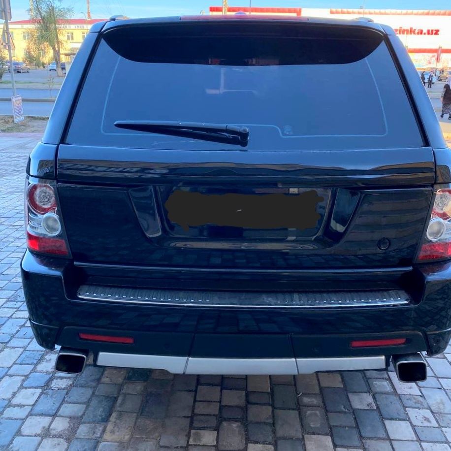 Ренжровер сотилади 18000$