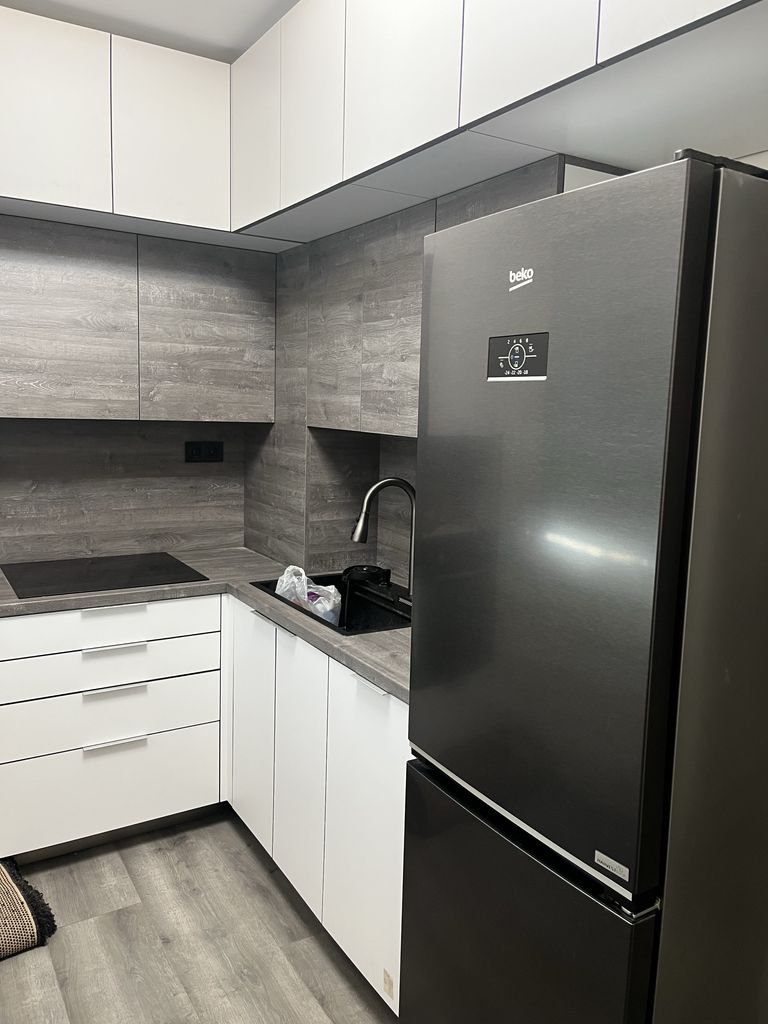 Продава се Двустаен апартамент в Казанлък - 80 кв.м за 925 €/кв.м - Снимка #7