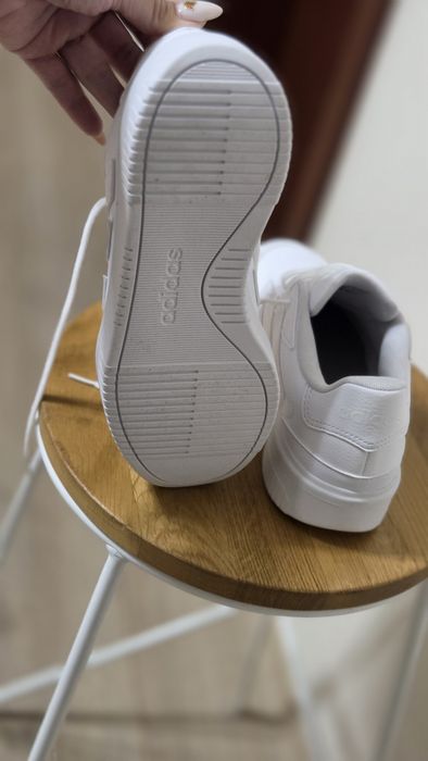 Маратонки Adidas