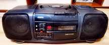 Radio casetofon cu CD Sanyo retro vintage de colecție anii 90