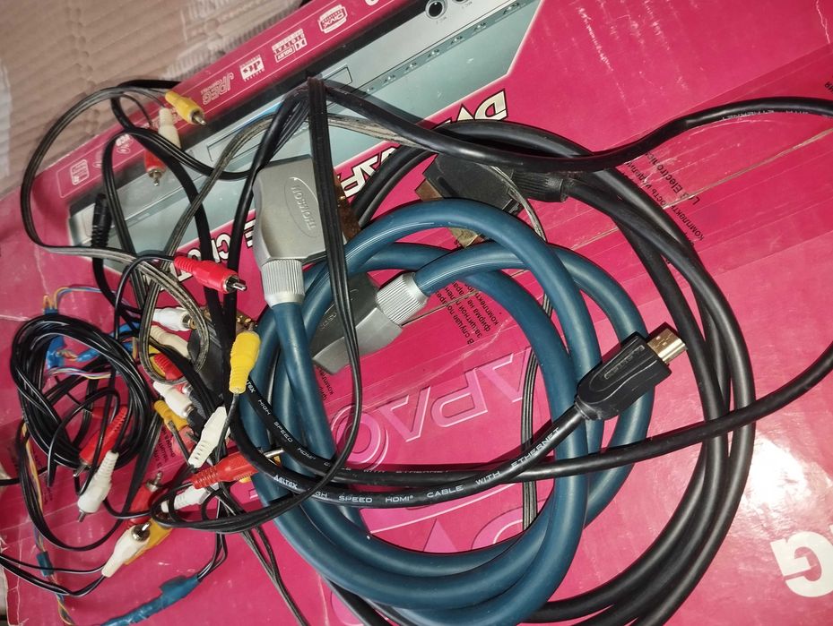 продам кабели для телевизора (разные) 500 тг