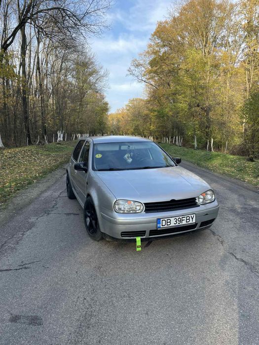 Vand golf 4 1.6 benzina 16 valve