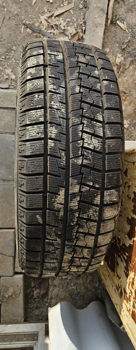 Шины зимние отличным состояние