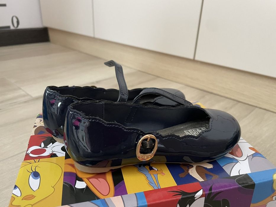 Лачени официални обувки OKAIDI