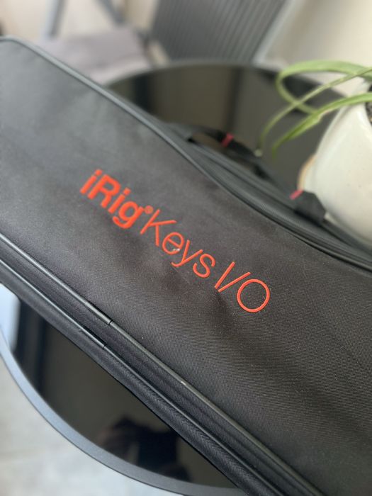 IK Multimedia iRig Keys I/O 49 cu husa originala