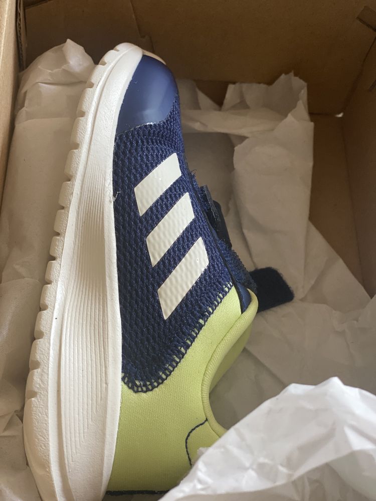 Adidas trensaure run2.0 cfi