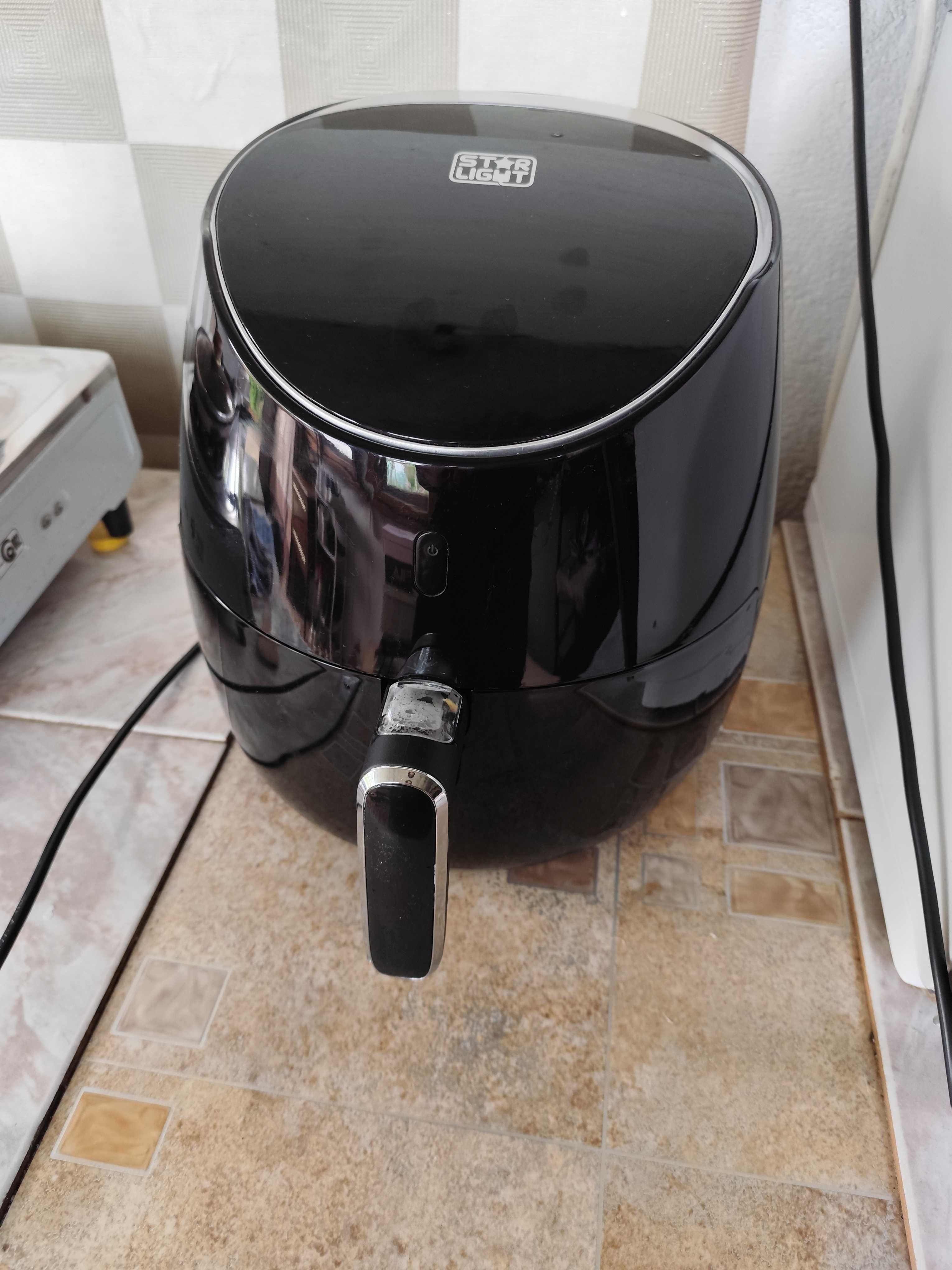 Фритюрник с горещ въздух Star-Light Airfryer