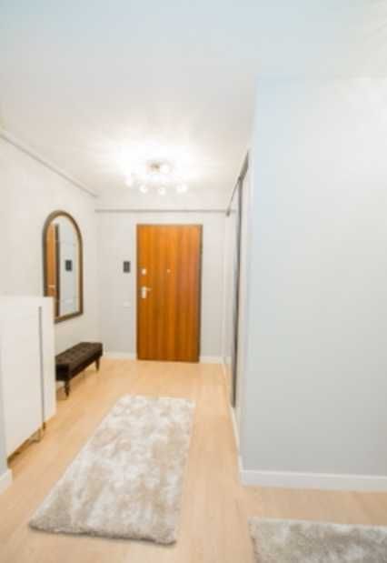 Дава се под наем Двустаен апартамент в Пловдив, Център - 65 кв.м за 229.5 € - Снимка #5