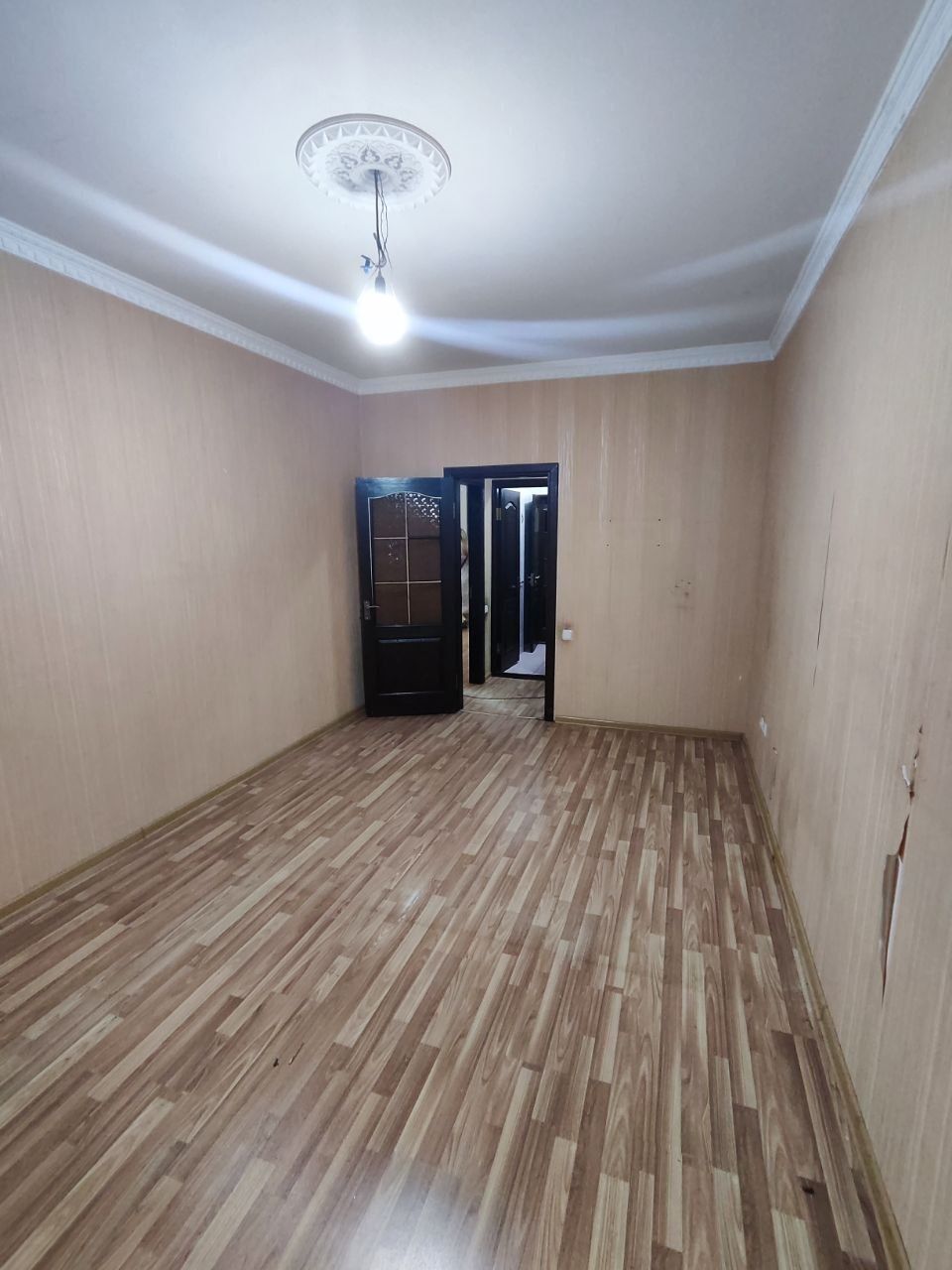 Продам 3 ком юнусабад 8 квартал Ипотека
