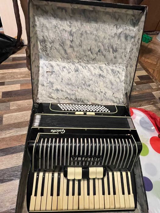 Акордеон ГДР Galotta