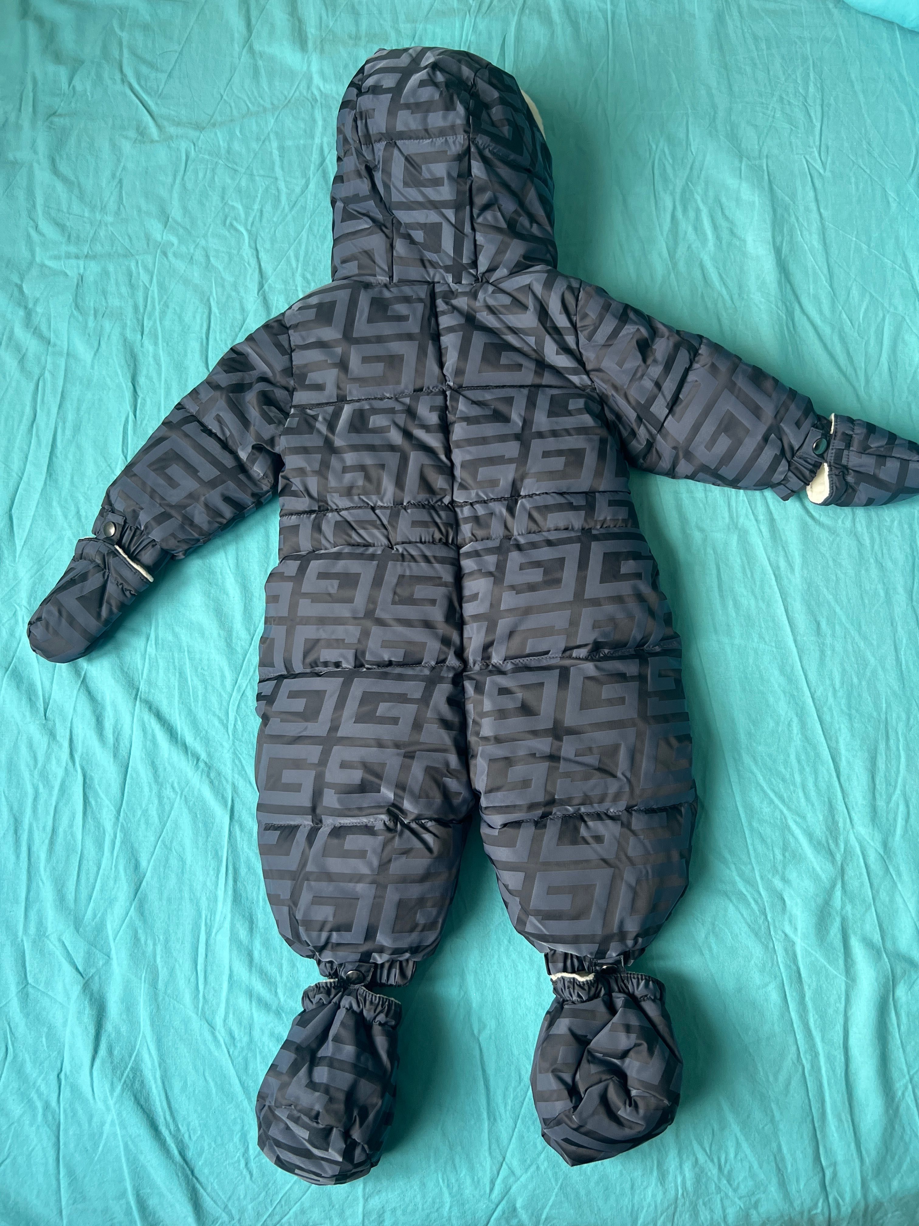 Guess- детски космонавт,бебе  56-62 см