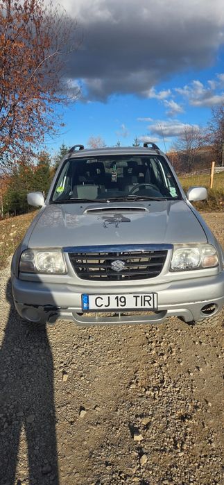 Vând Suzuki grand vitara 4x4