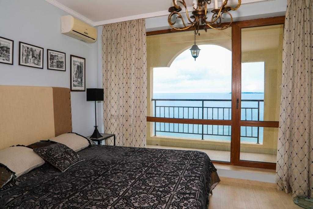 Продава се Тристаен апартамент в Свети Влас - 138 кв.м за 1993 €/кв.м - Снимка #5