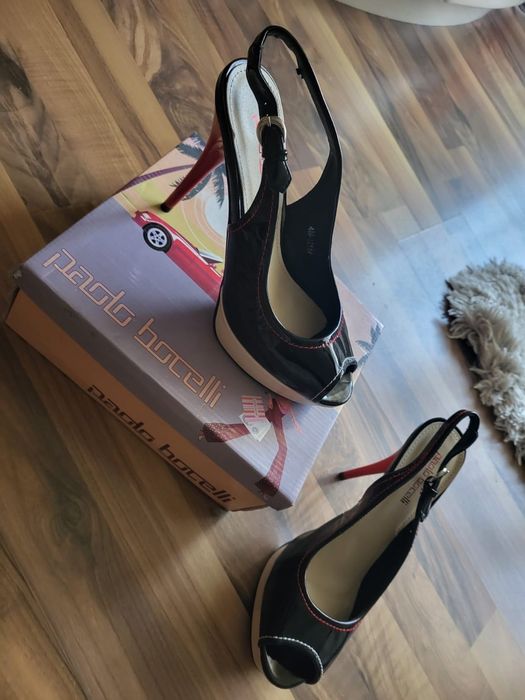 Дамски официални обувки