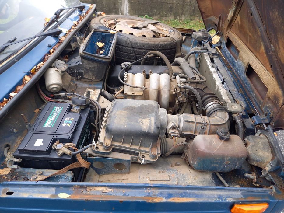 Лада Нива 1.7i  На части.