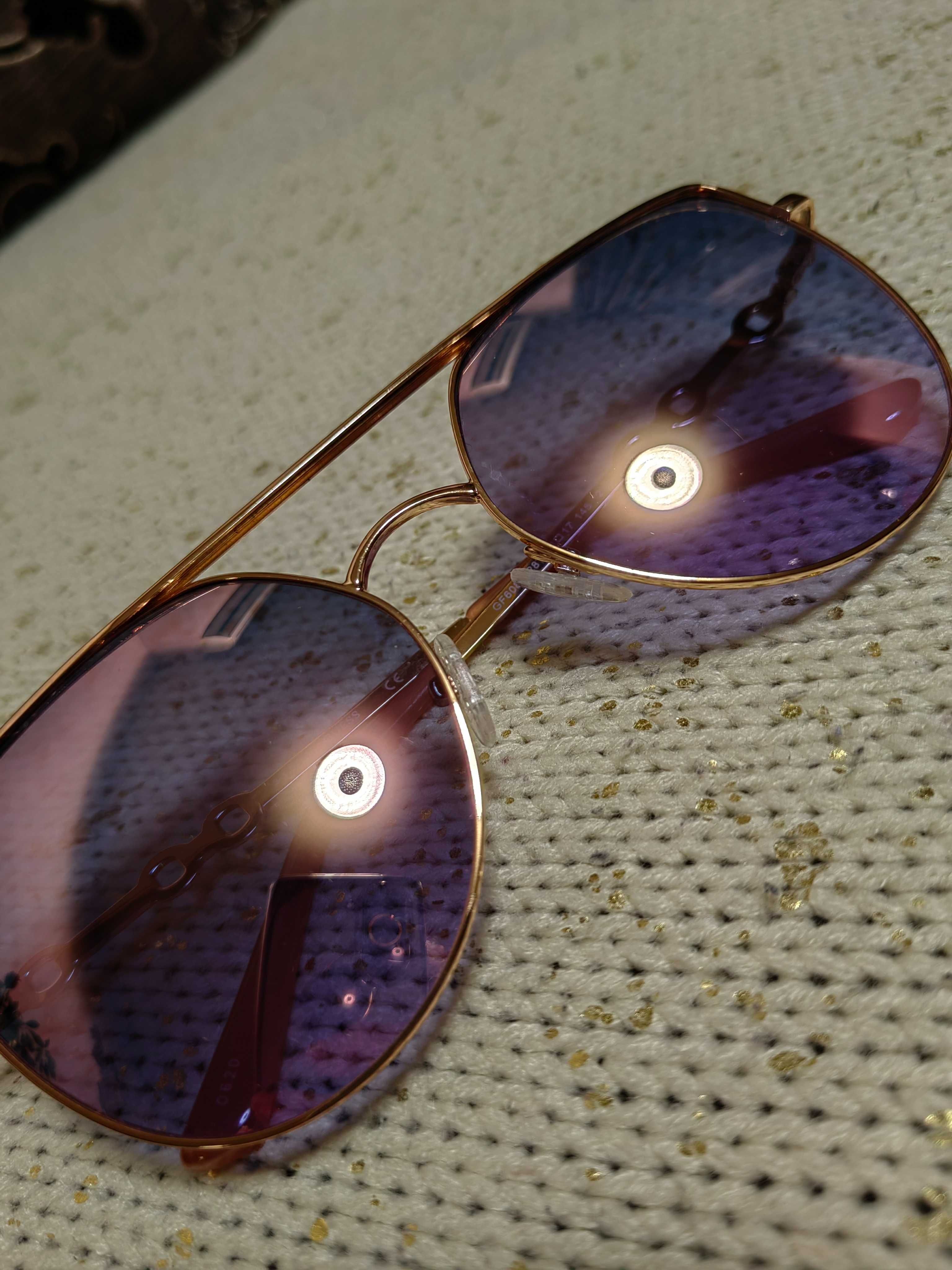 Оригинални дамски слънчеви очила  Guess